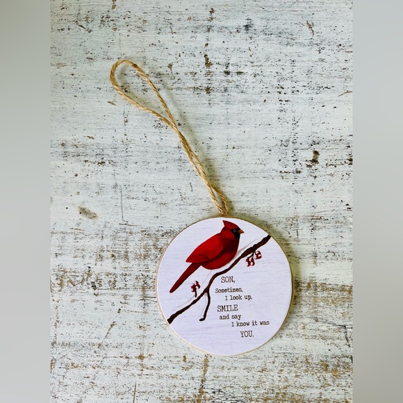 *Son Round Cardinal Ornament - Picture 9 of 12